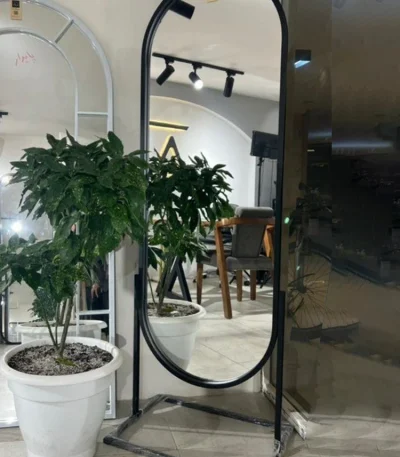آینه کپسولی پایه مستطیل نیزه ای