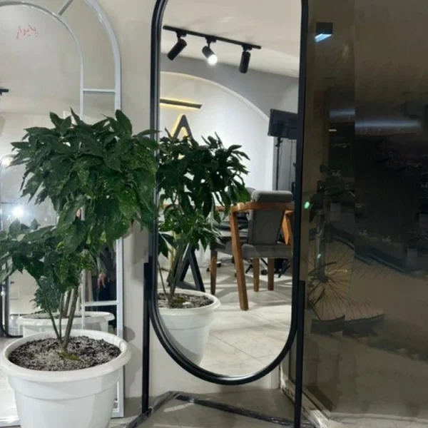 آینه کپسولی پایه مستطیل نیزه ای