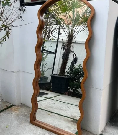 آینه قدی دفورمه موجی